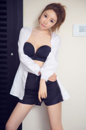 埃罗芒阿老师真名_高清日本电影免费