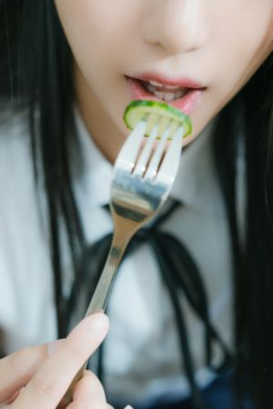 韩国电影姨母的诱惑在线观看_720手机免费观看完整