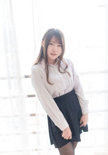 迷人的小保姆_DVD完整在线观看