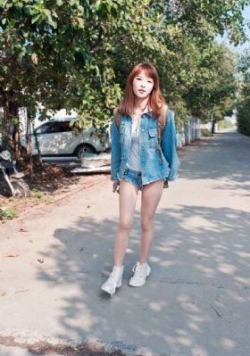 大胸女友_DVD高清视频观看