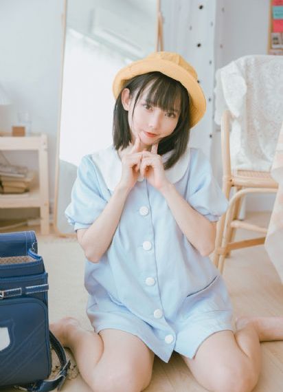 《鬓边不是海棠红》_720在线播放